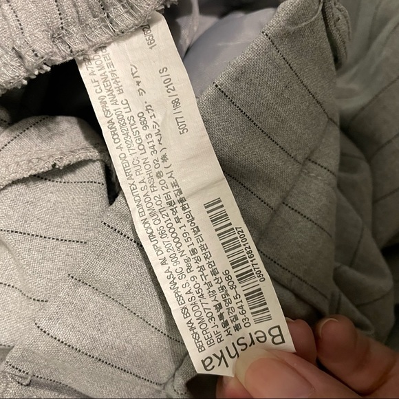 Bershka Ankle Trousers - Picture 6 of 7